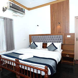  accomodation