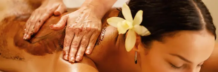 ayurvedic body massage